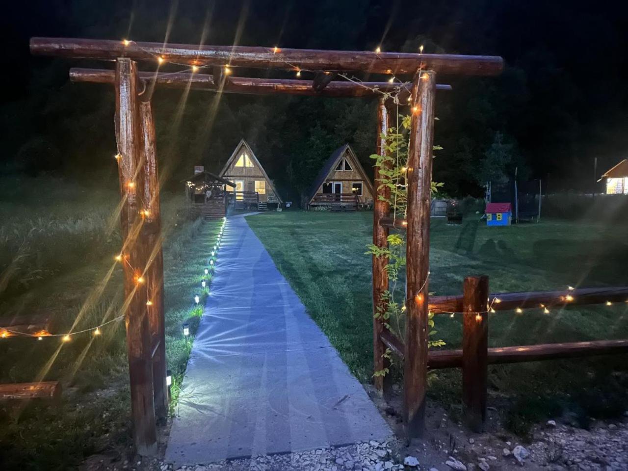 Cabanutze Satic Βίλα Rucăr Εξωτερικό φωτογραφία